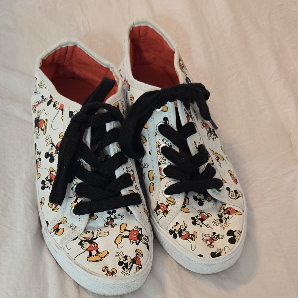 Disney Sneakers with Mickey Mouse Print - Black and White